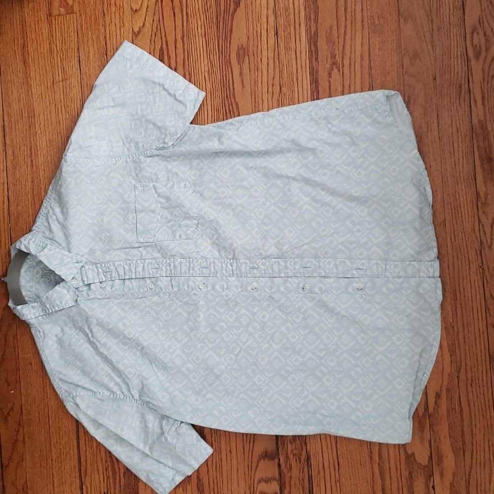 Men's JackThreads large blue & white button-down shirt pocket on the left GUC